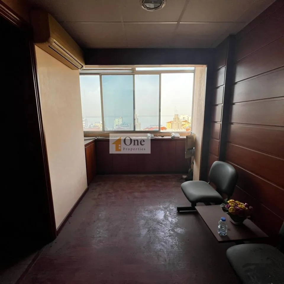 Office For Sale In Jounieh — الصورة 8