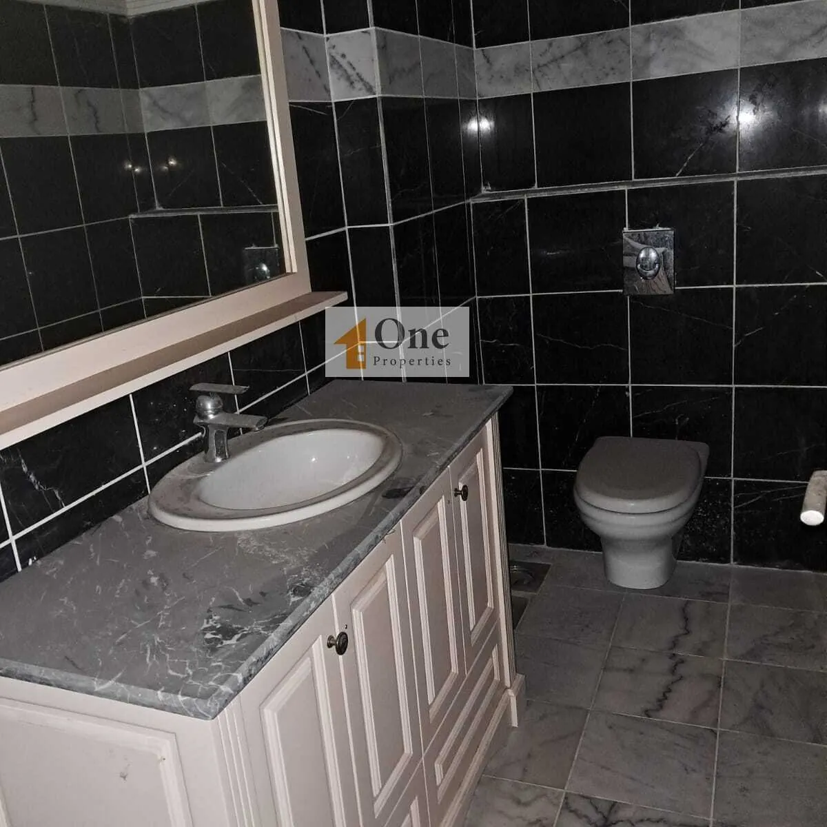 Apartment For Sale In Kfarhbab — الصورة 8