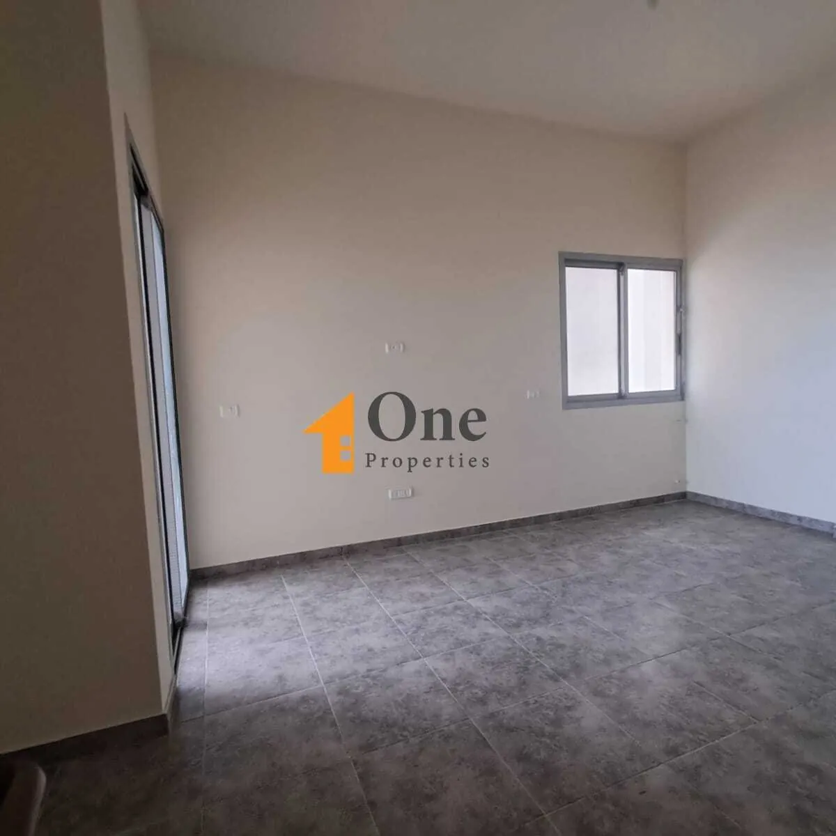 Apartment For Sale In Haret Sakher — الصورة 4