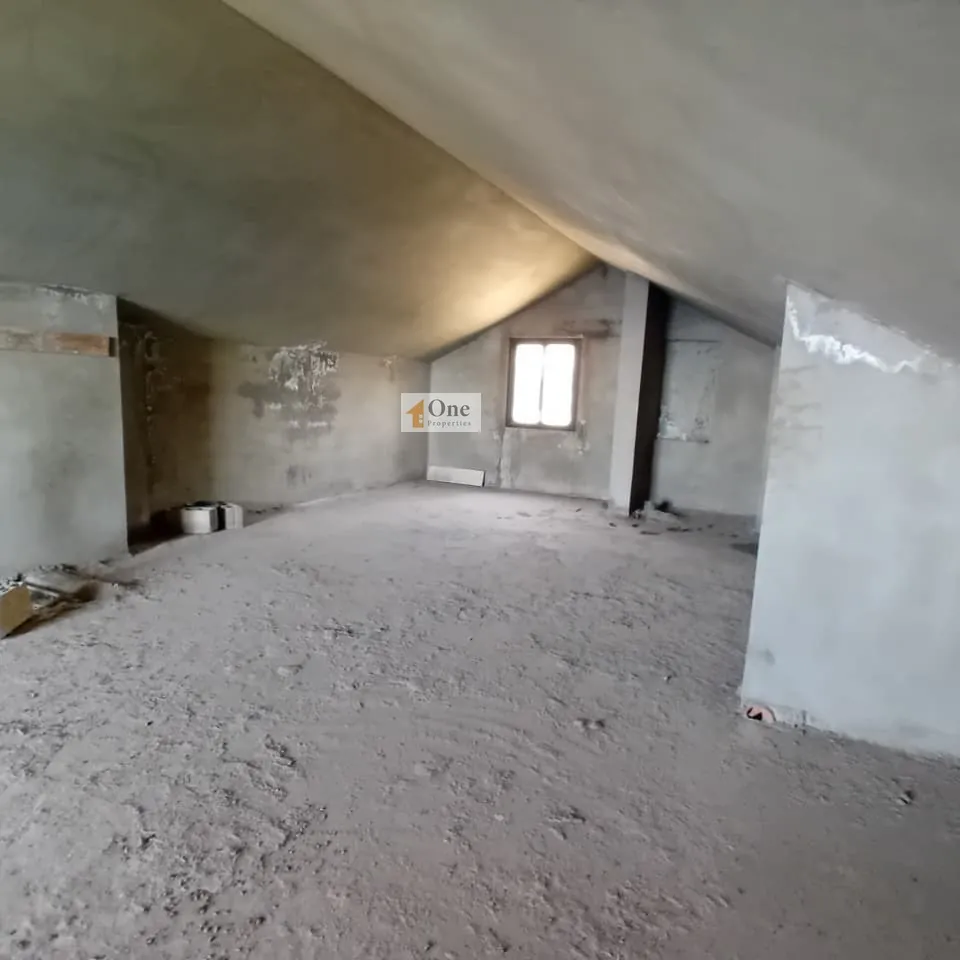 Duplex Apartment For Sale In Halat — الصورة 2