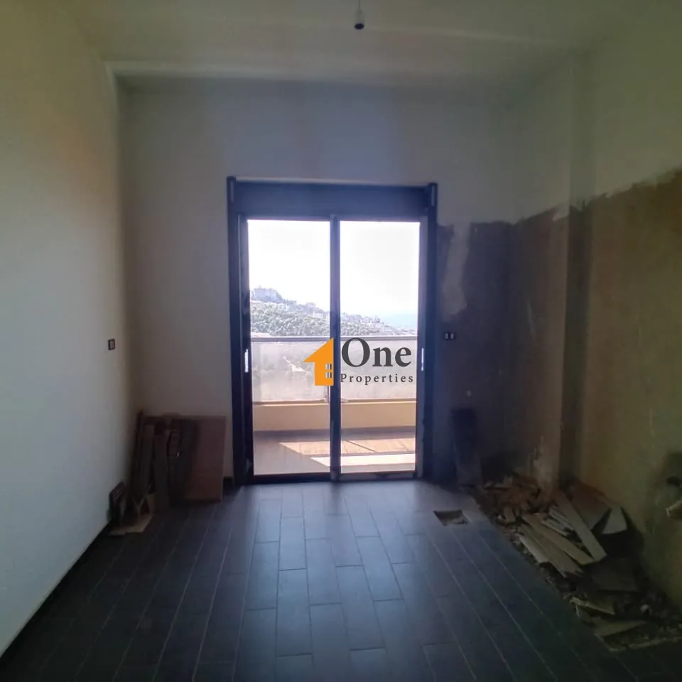 Brand New Apartment For Sale In Halat — الصورة 3