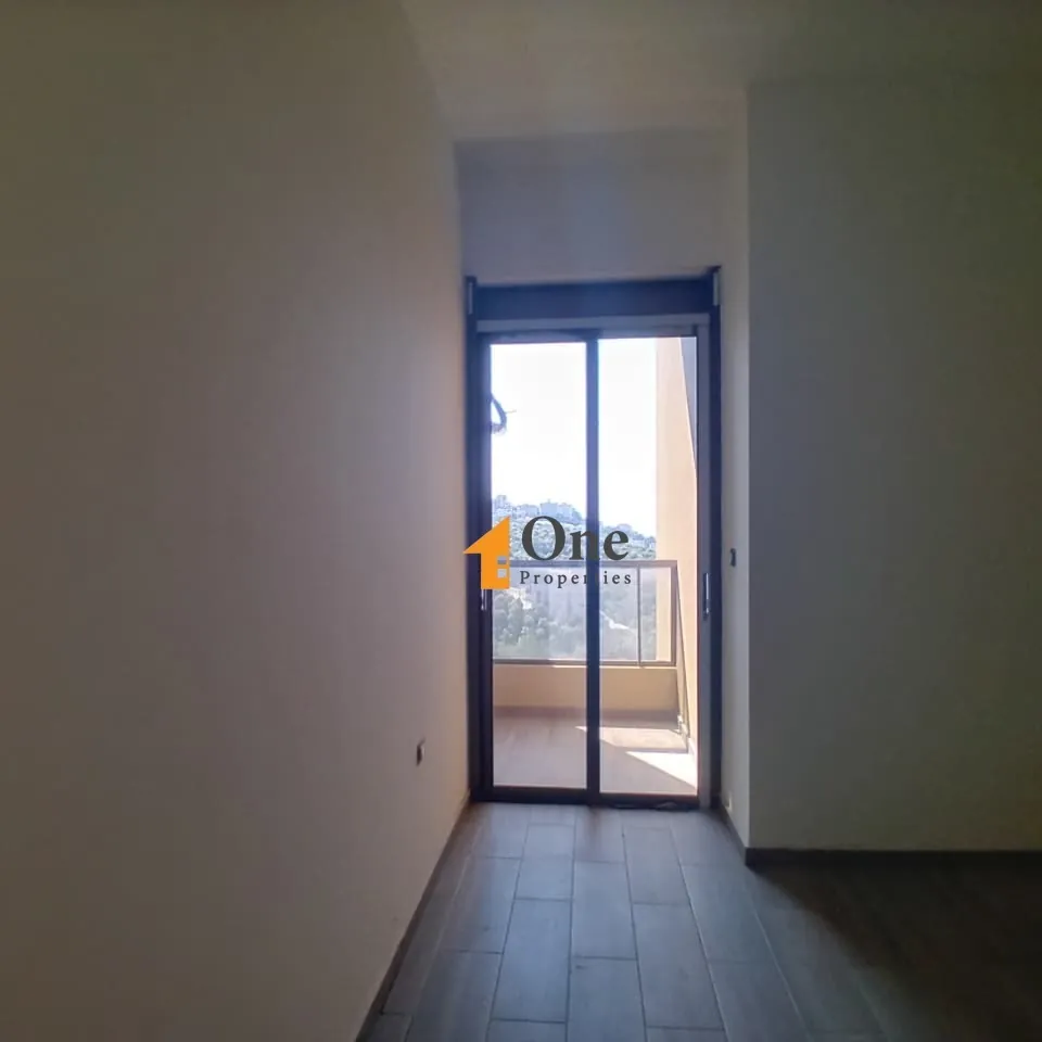 Brand New Apartment For Sale In Halat — الصورة 4