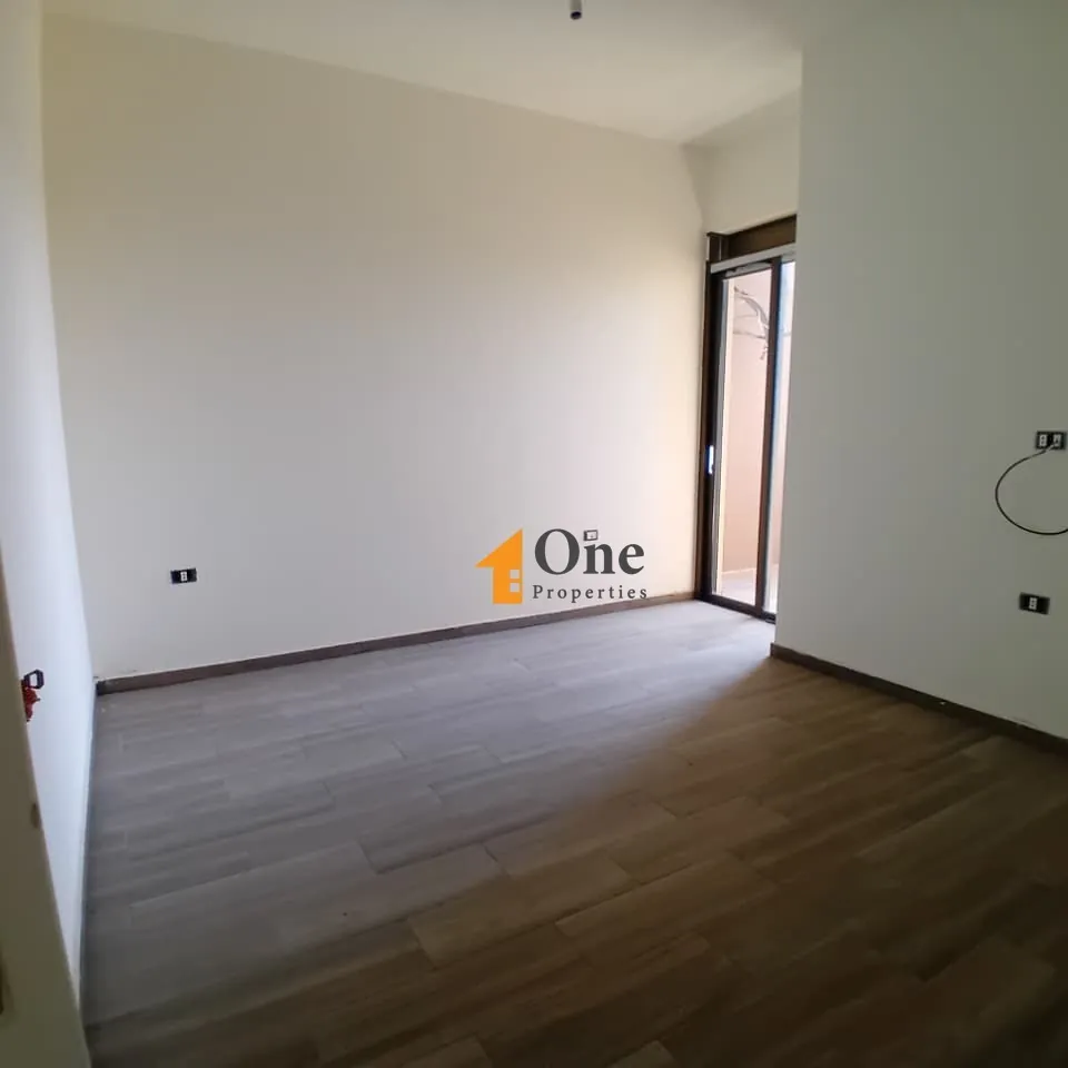 Brand New Apartment For Sale In Halat — الصورة 8