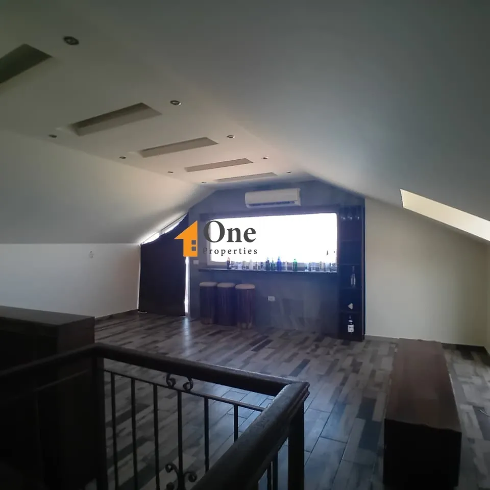 Duplex Apartment For Sale In Halat — الصورة 2