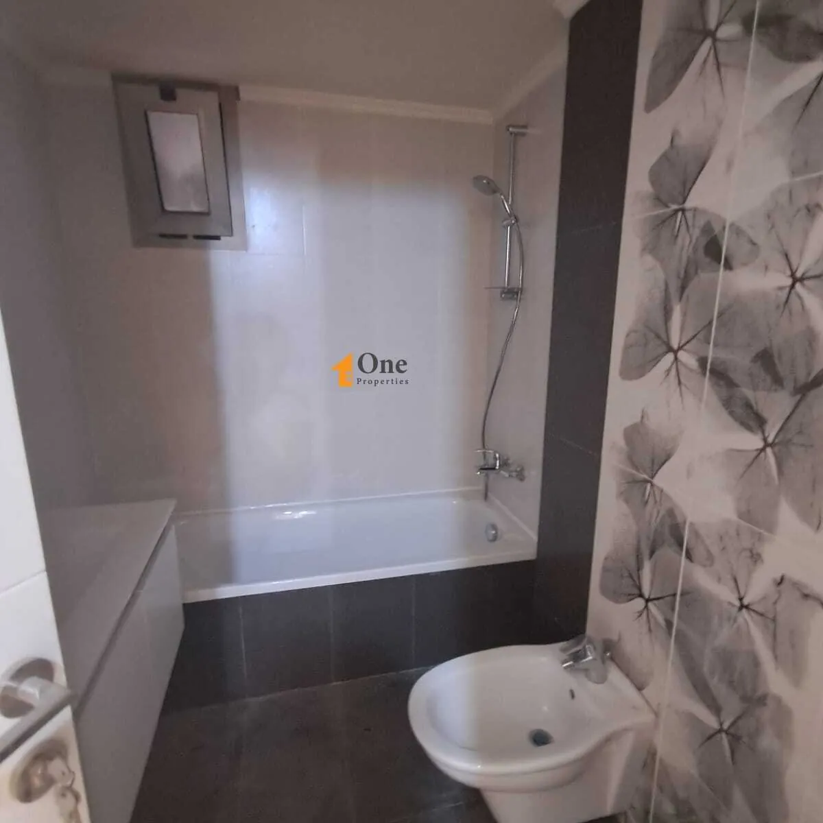 Brand New Apartment For Sale In Ghazir — الصورة 5