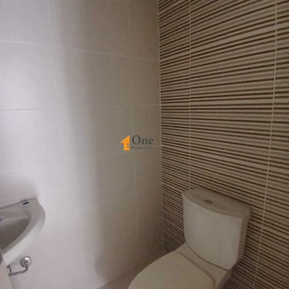 Apartment For Sale In Kornet El Hamra — photo 5