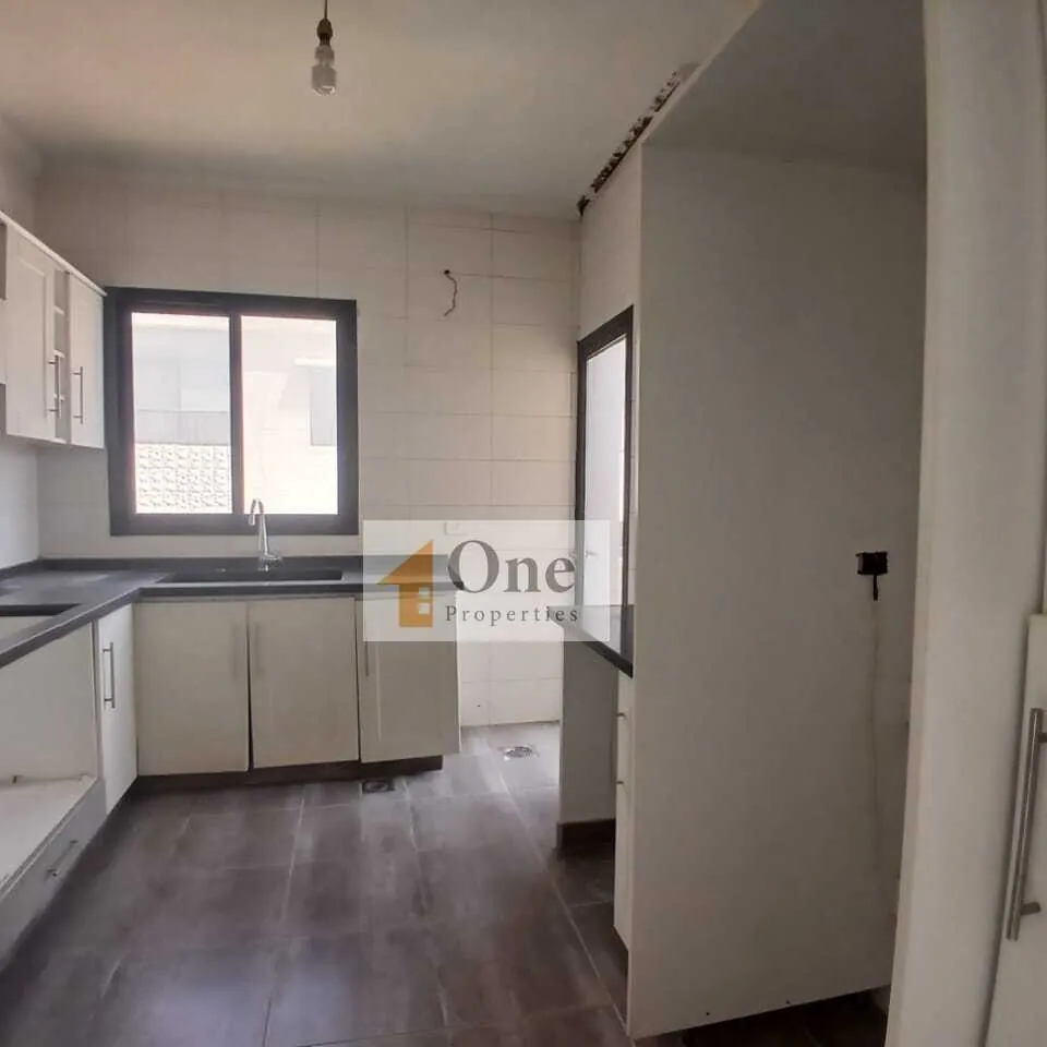 Brand New Apartment For Sale In Tilal Ain Saade — الصورة 2