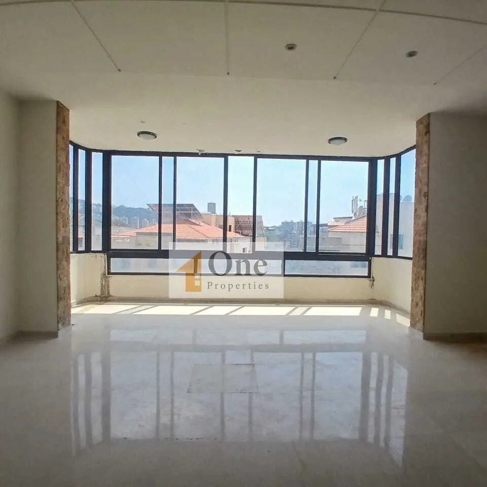 Brand New Apartment For Sale In Tilal Ain Saade — الصورة 3