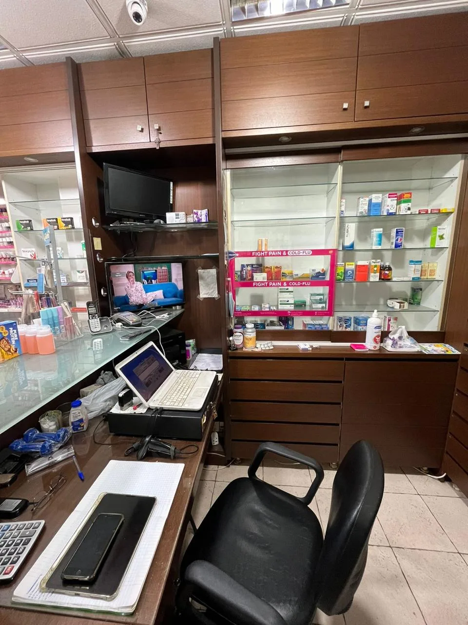 Commercial for Sale in Baouchriyeh, Lebanon — الصورة 4