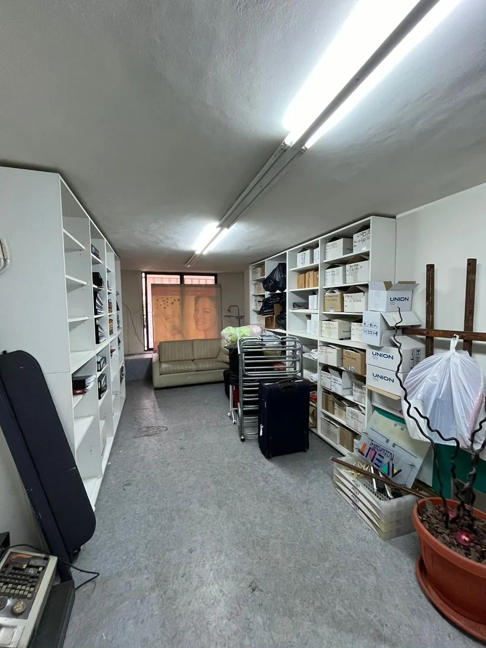 Commercial for Sale in Baouchriyeh, Lebanon — الصورة 8