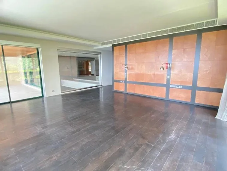 Duplex Apartment Overlooking The Sea in Rabieh — photo 2