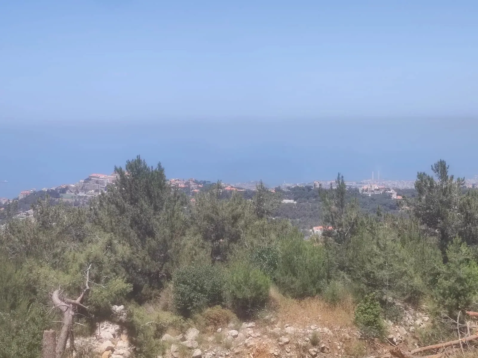 Land with panoramic view in Beit Misk — الصورة 2