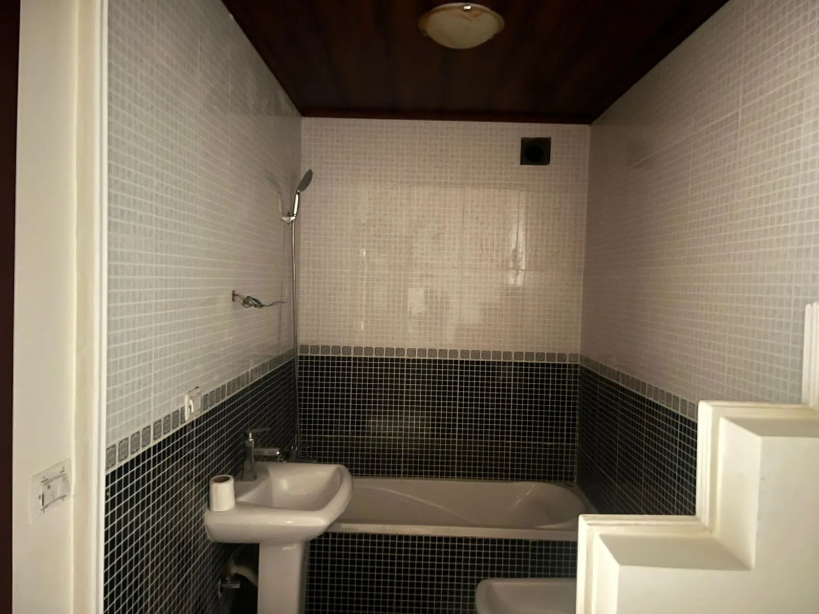 Apartment for sale in Bhamdoun, Lebanon — الصورة 5