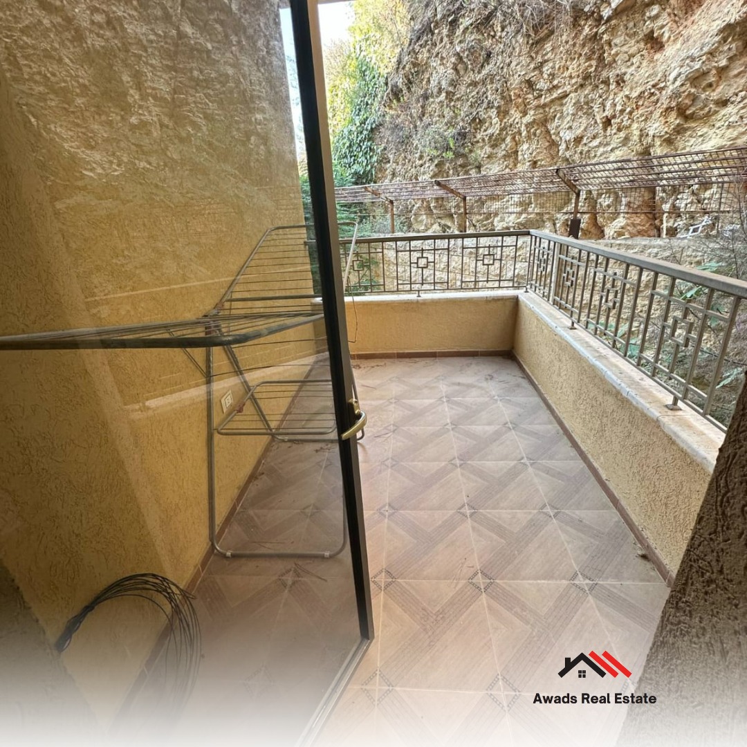Apartment for Sale in Bchamoun — الصورة 2