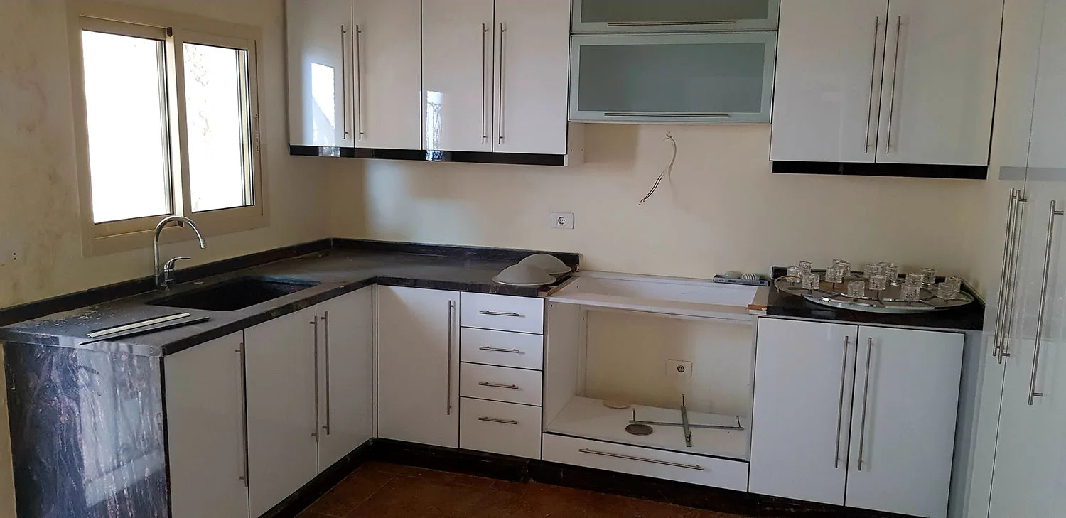 Villa for Sale in Kfour — الصورة 7