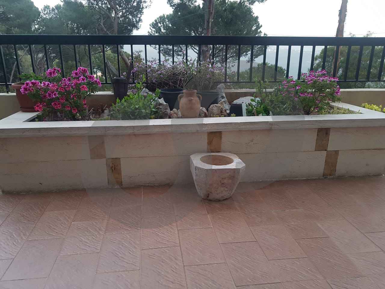 100 SQM TERRACE/mountain view/Broummana — الصورة 3