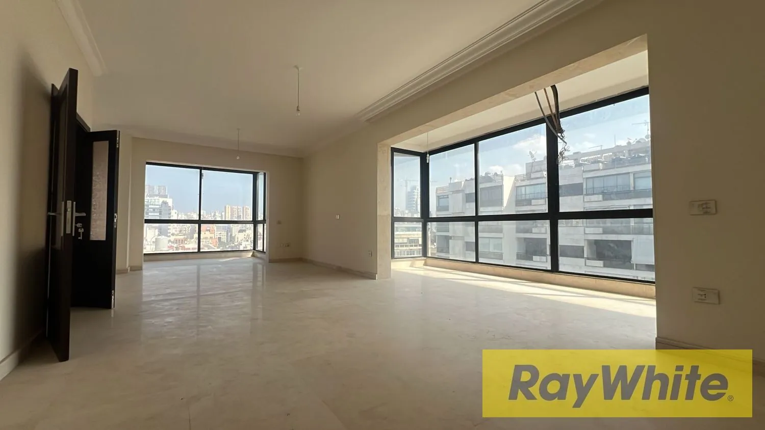 Apartment For Sale In Badaro