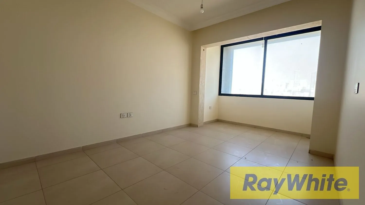 Apartment For Sale In Badaro — الصورة 3
