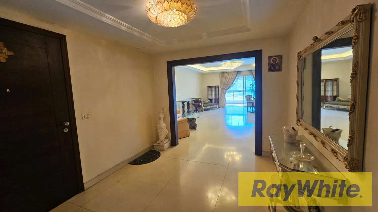 Apartment For Sale In Hazmieh| Furnished — photo 2
