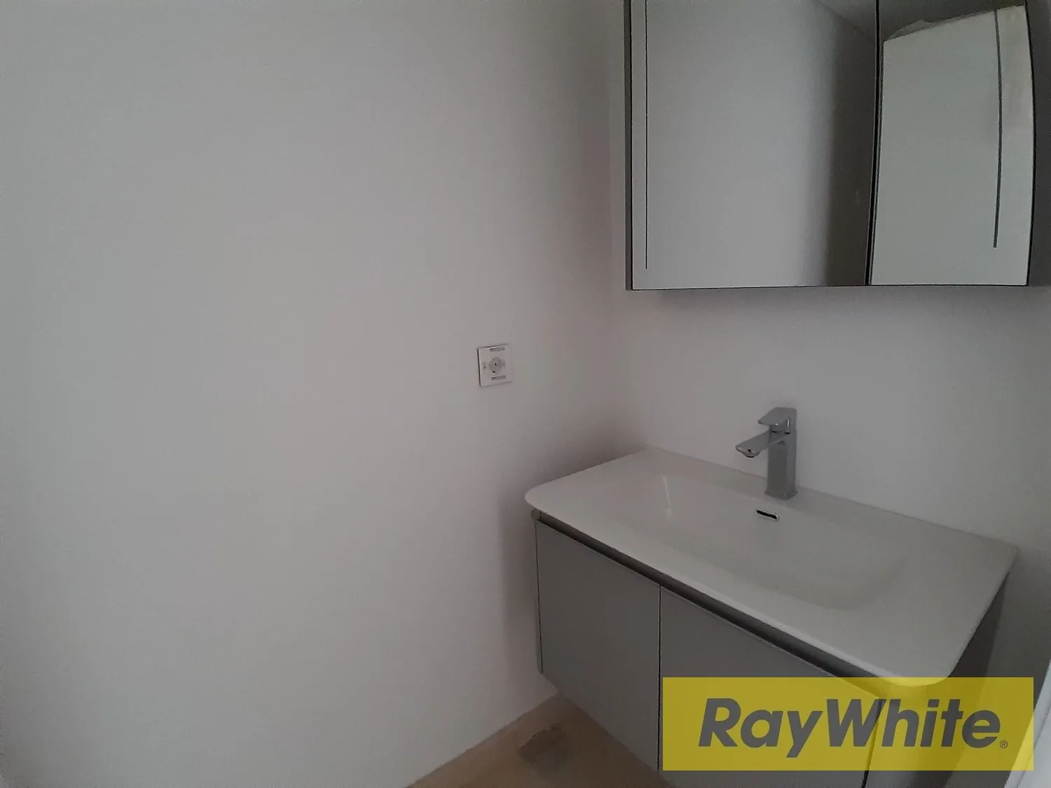 Apartment For Rent – Achrafieh | 175 Sqm | New Building — photo 3
