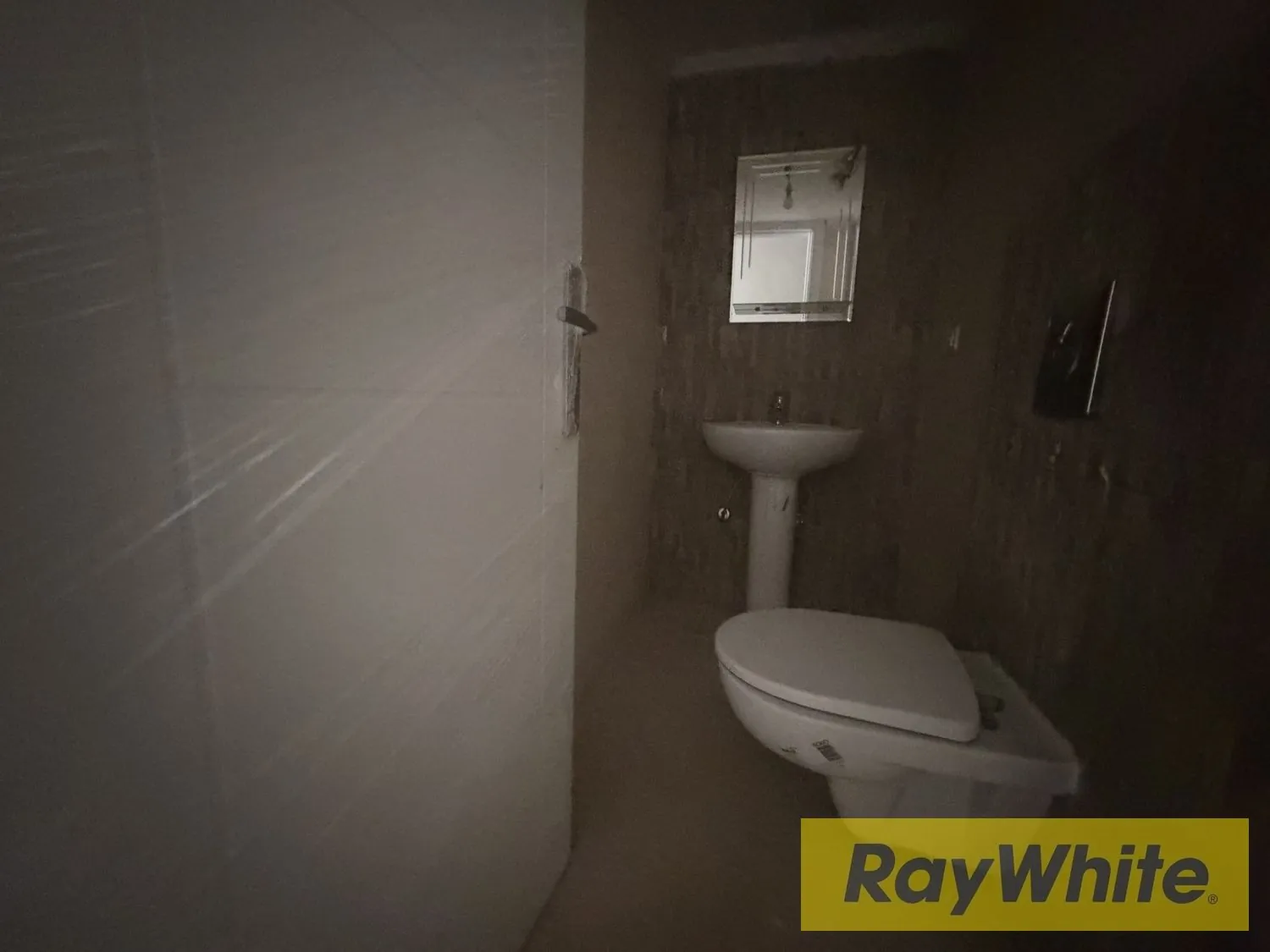 Apartment For Sale In Qornet El Hamra — photo 4