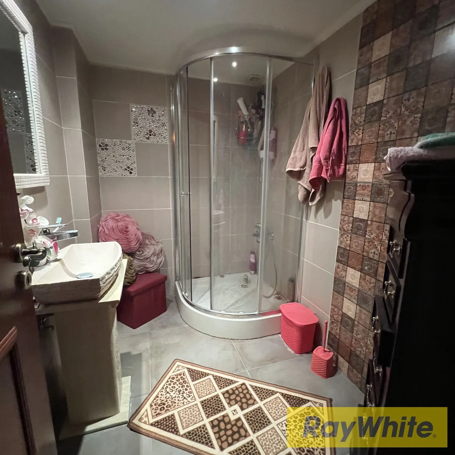 Apartment For Sale In Bsalim — الصورة 2