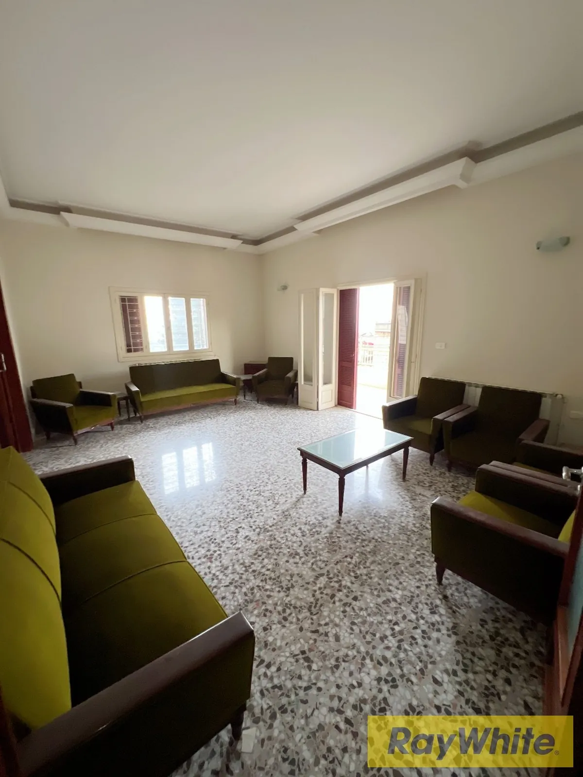 Apartment For Sale In Mazraat Yachouh — الصورة 3