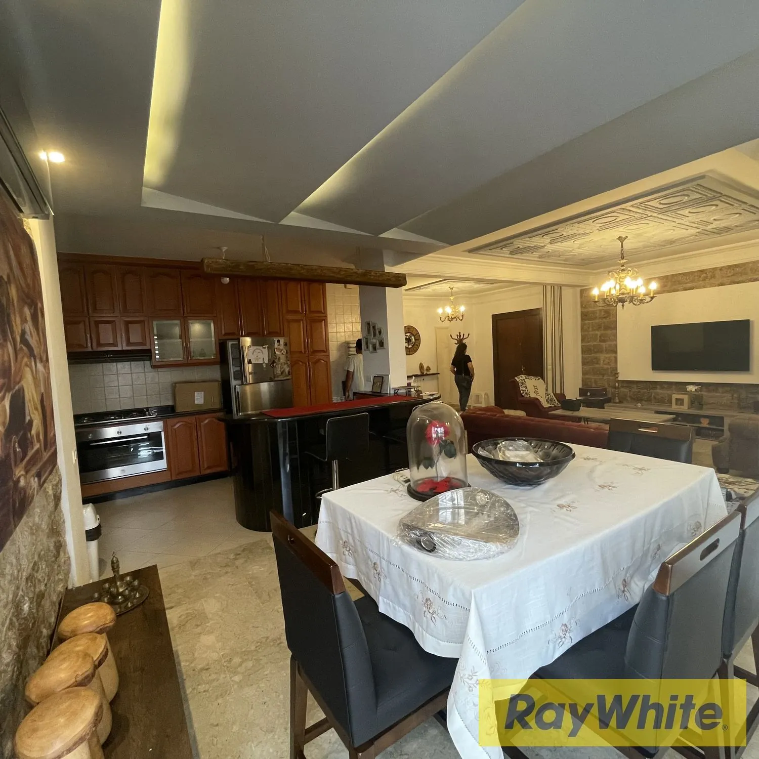 Apartment For Sale In Mazraat Yachouh — الصورة 3