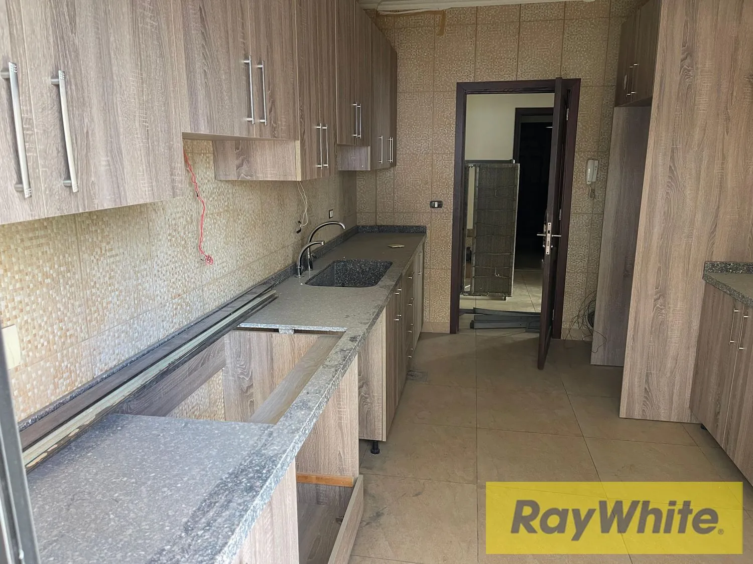 Apartment For Sale In Dekwaneh – 180 Sqm — الصورة 2