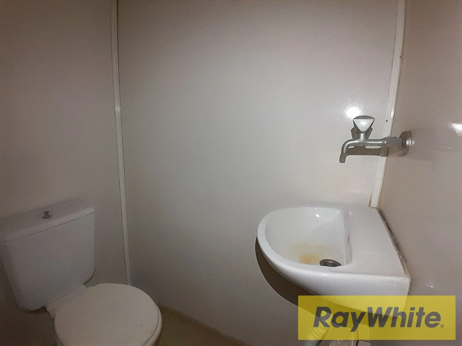 Shop For Rent In Achrafieh – 40 Sqm — photo 5