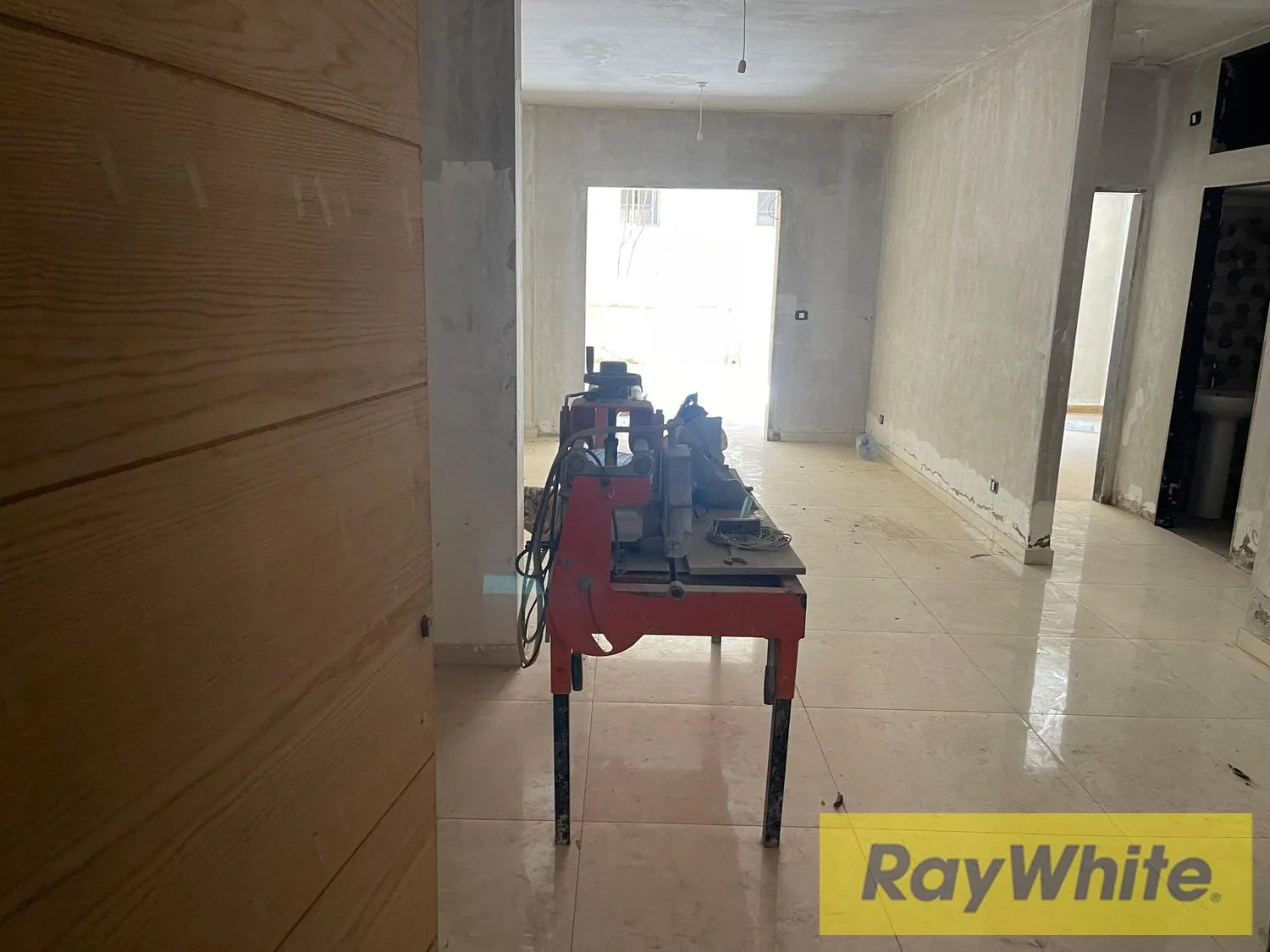 Apartment For Sale In Dekwaneh – Large Terrace | Price Negotiable — الصورة 4