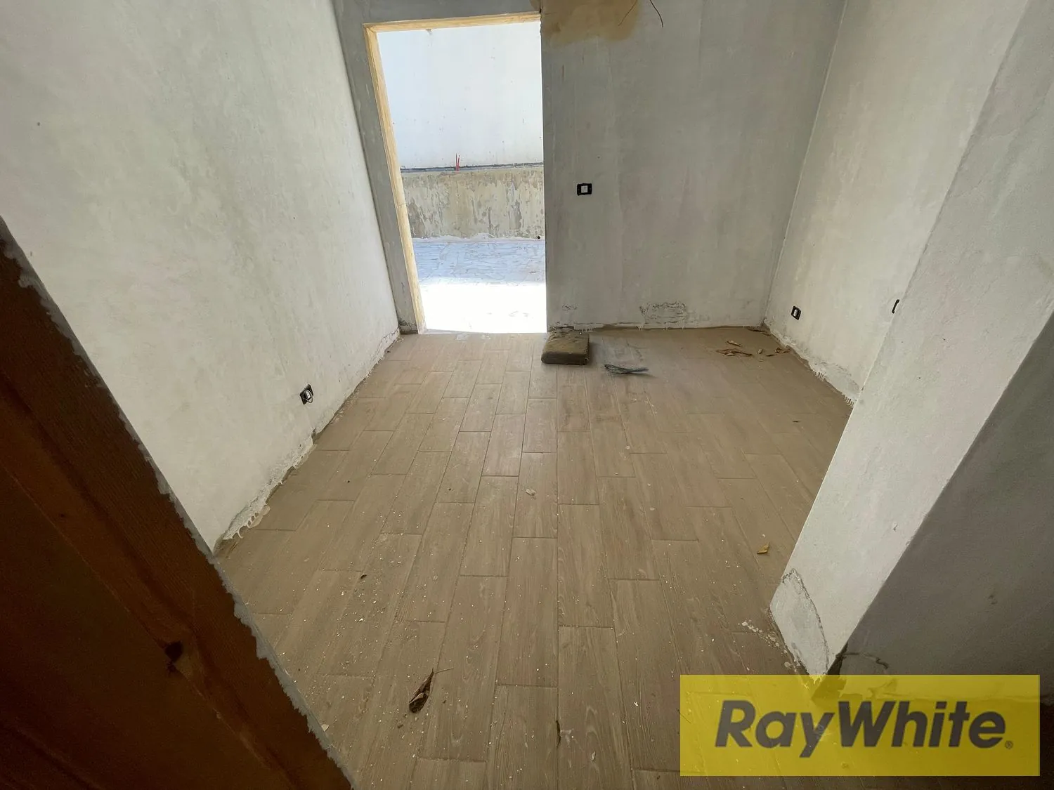 Apartment For Sale In Dekwaneh – 140 Sqm With Terrace — الصورة 5