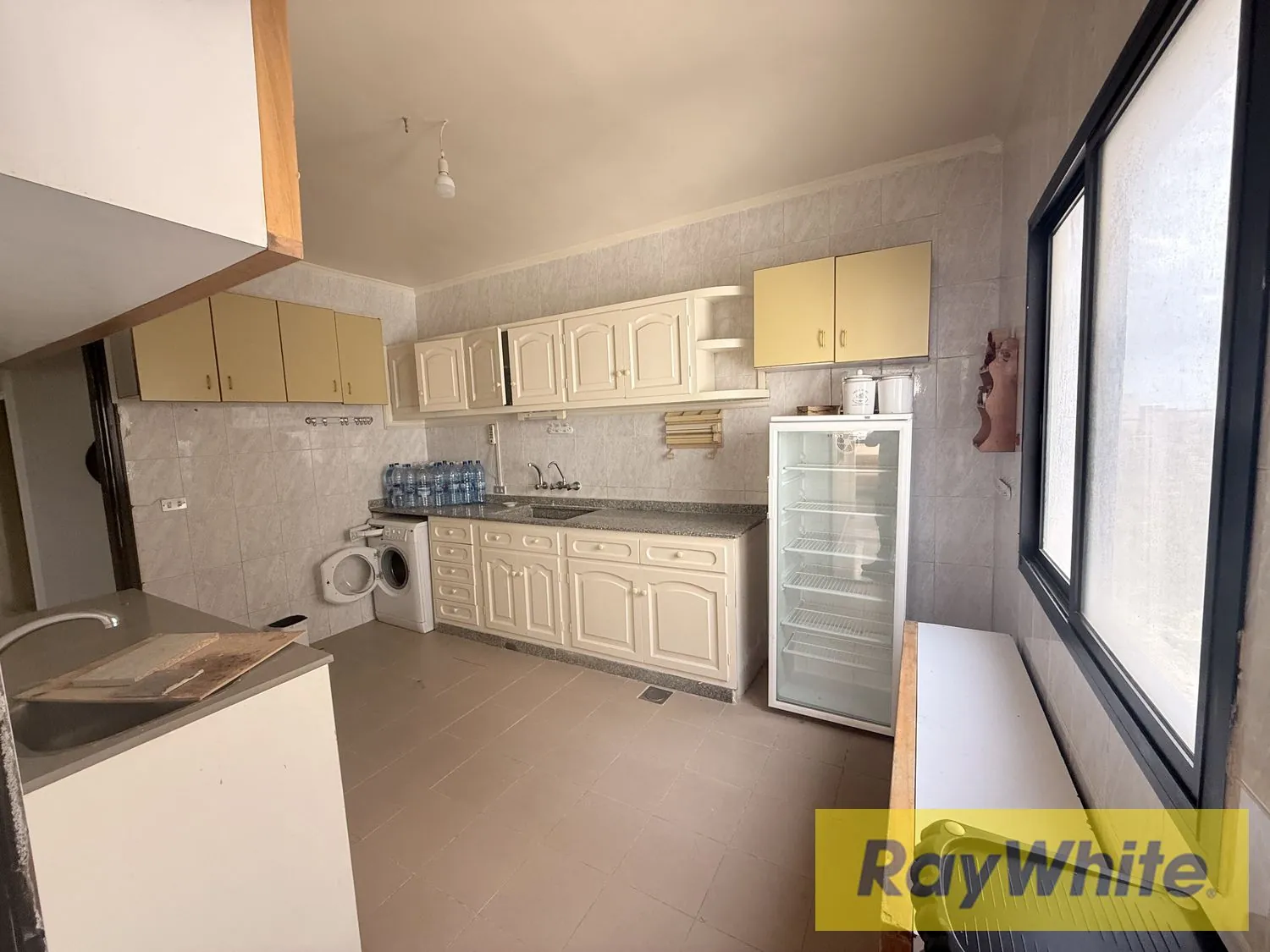 Apartment For Sale In Okaibeh — photo 4