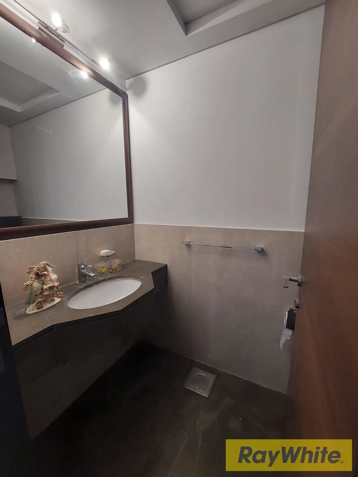 Luxury Apartment For Sale In Rabieh — photo 5