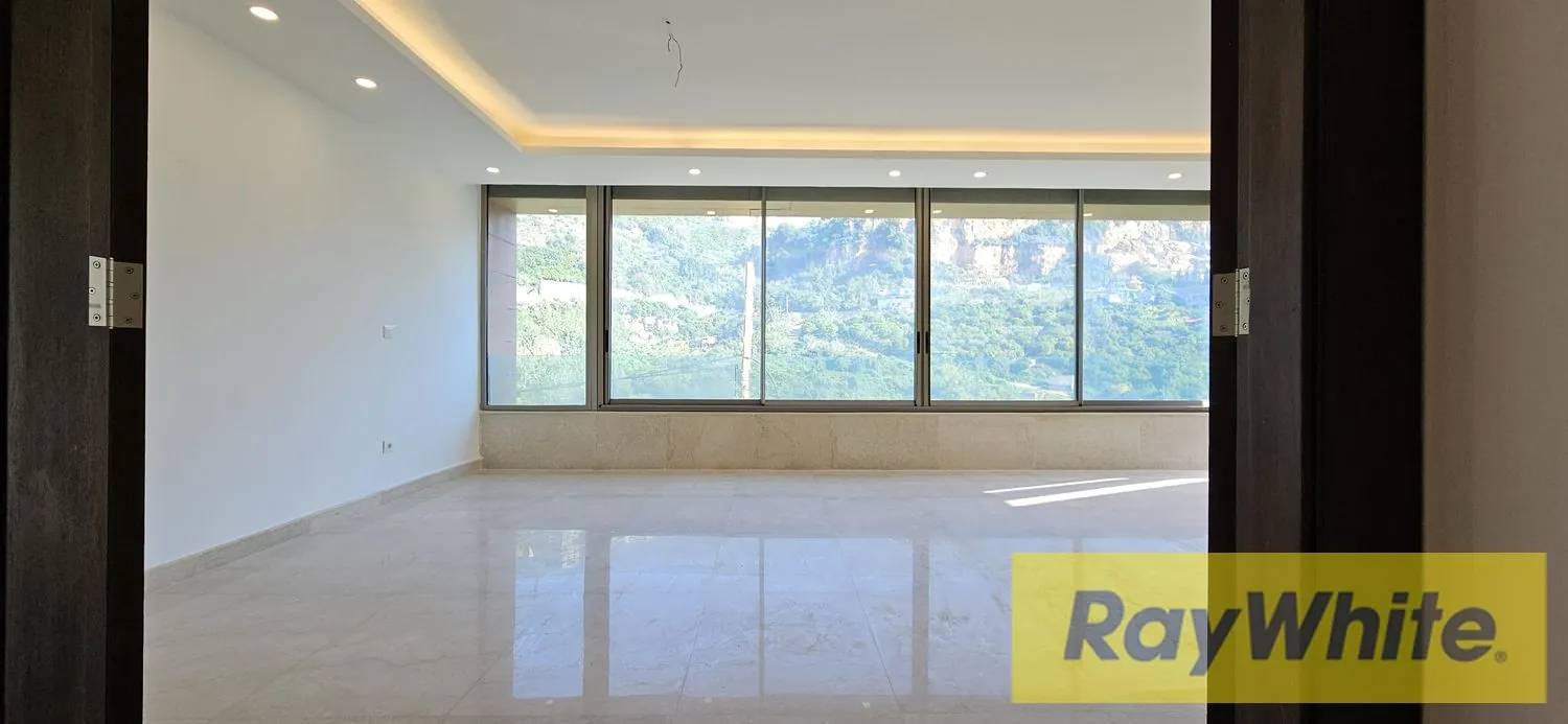 Apartment For Rent In Hazmieh — الصورة 3