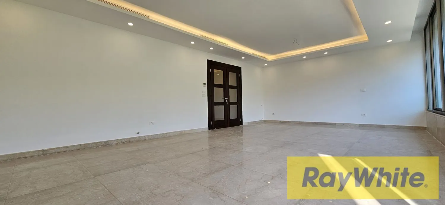 Apartment For Rent In Hazmieh — الصورة 4