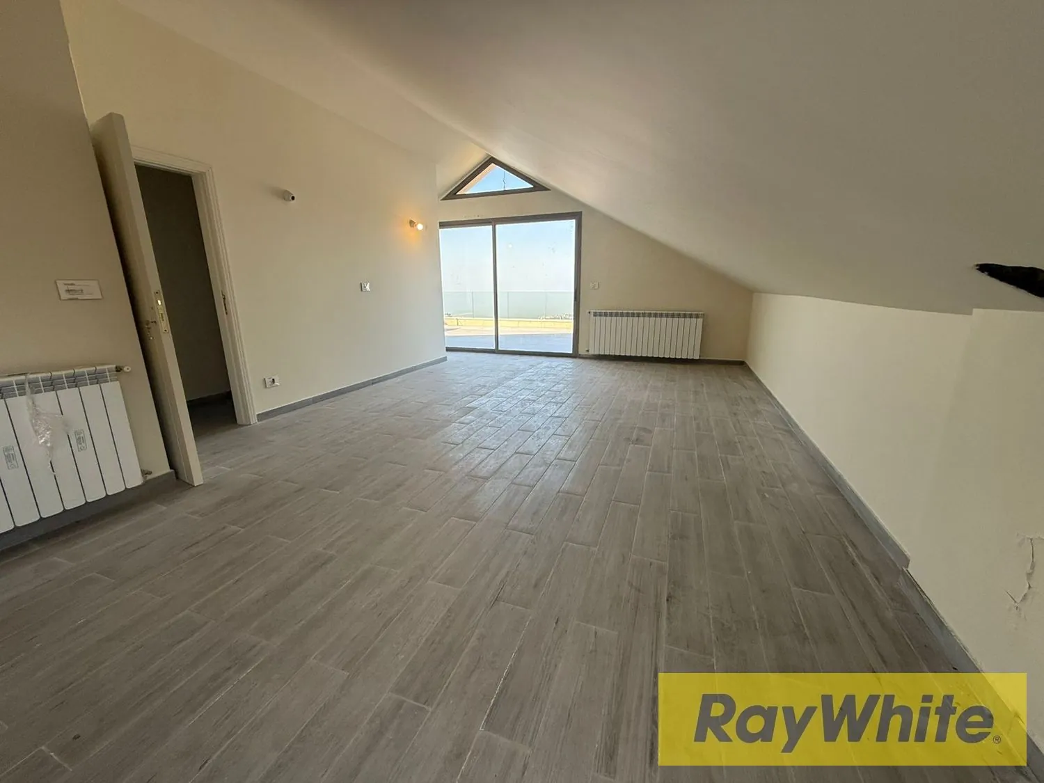 Apartment For Rent In Bikfaya