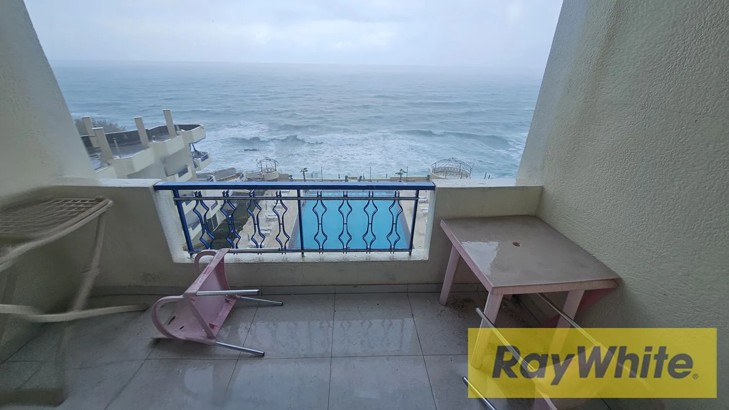 Chalet For Sale In Halat Jbeil — الصورة 2