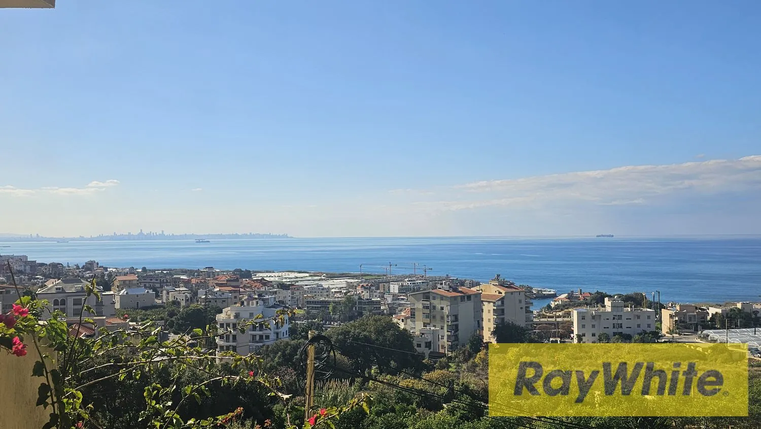 Apartment For Sale In Safra