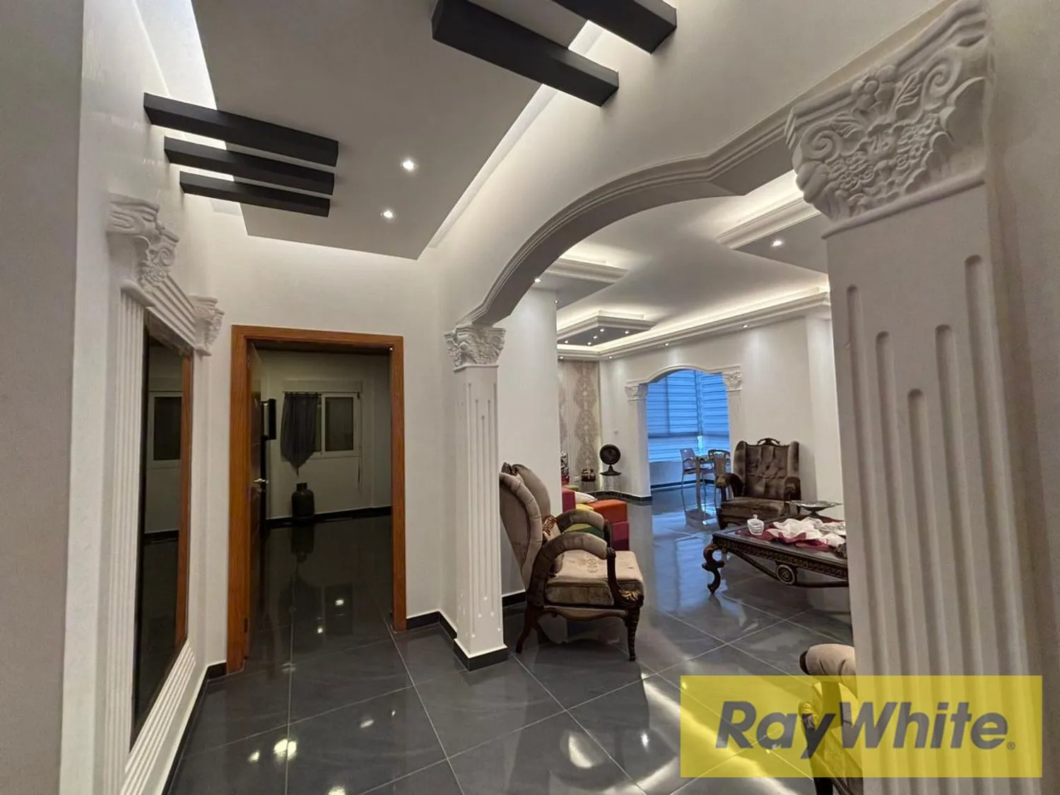 Apartment For Sale In Amchit Jbeil — الصورة 5