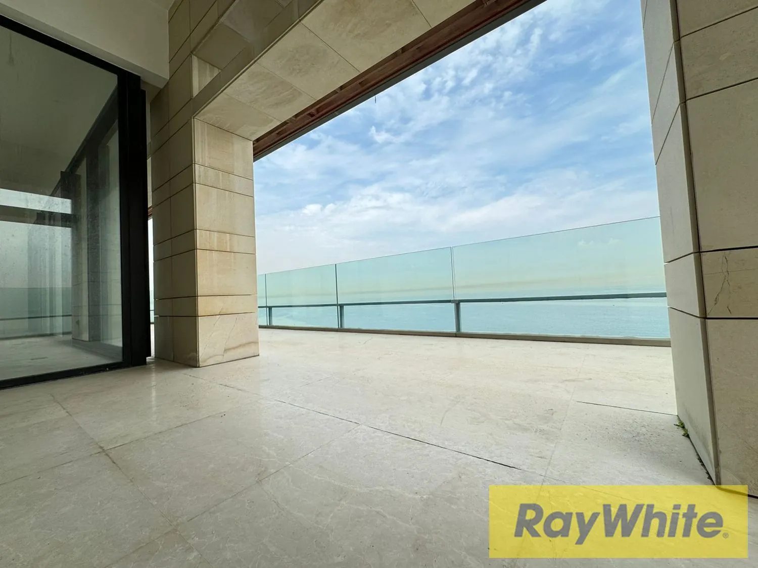 Apartment For Sale In Ain Al-mraiseh — الصورة 5