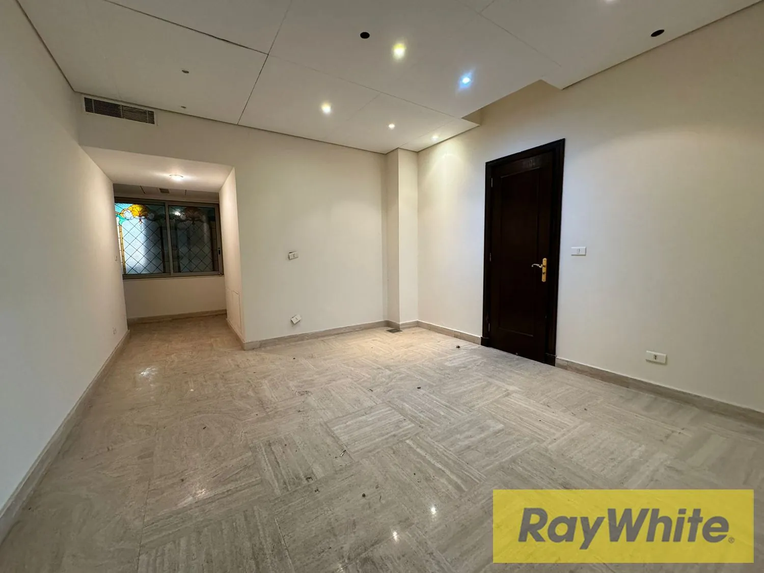 Gym|pool|terrace Fully Sea View For Rent In Ain Al-mraiseh — الصورة 3
