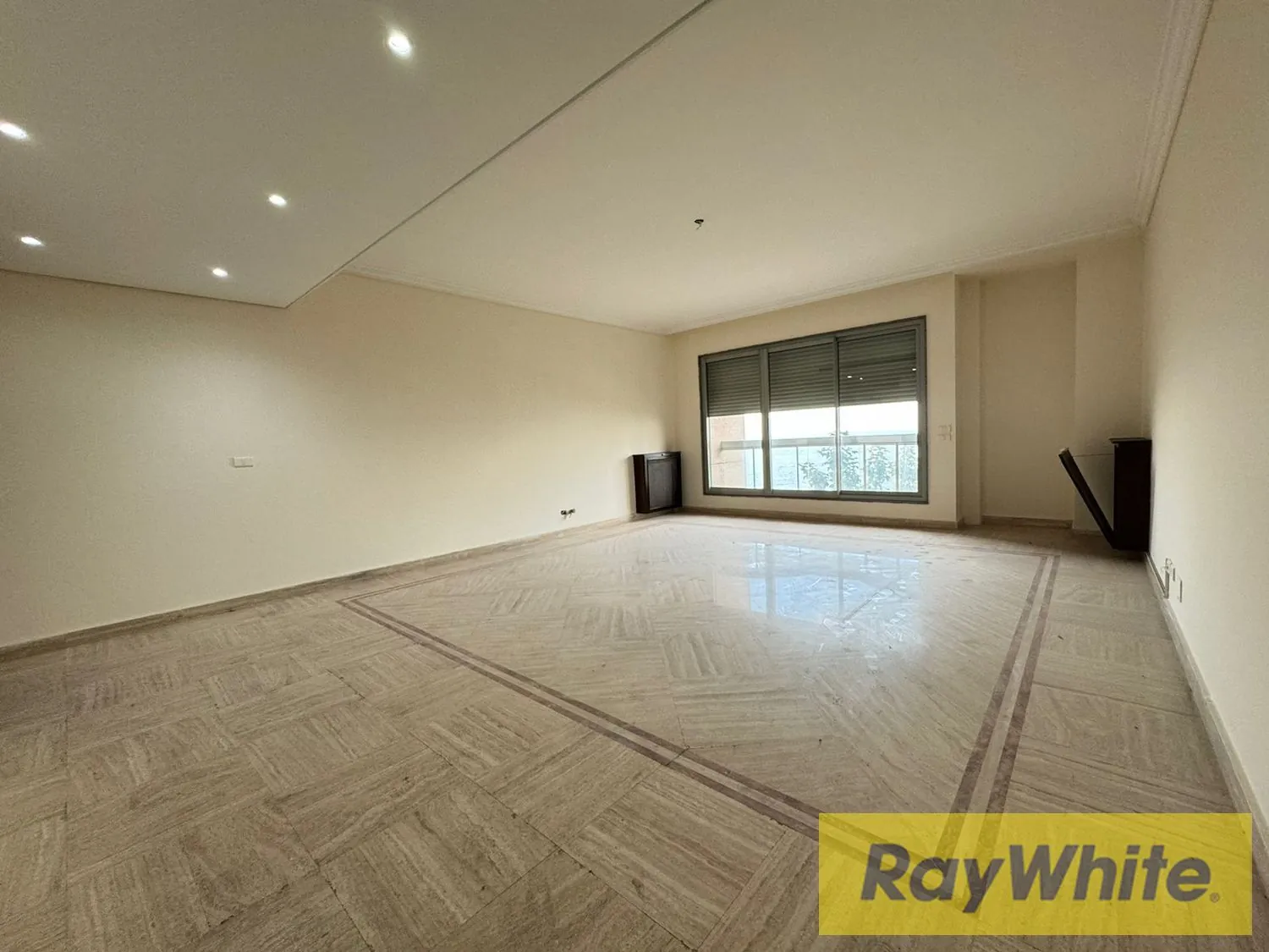 Gym|pool|terrace Fully Sea View For Rent In Ain Al-mraiseh — الصورة 5