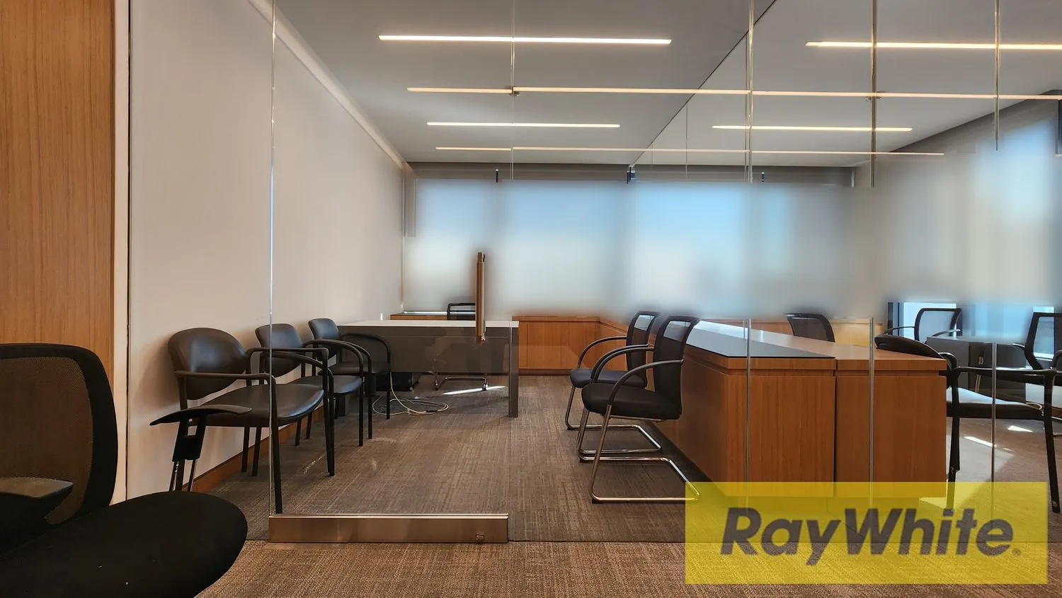 Office For Rent In Achrafieh – Ready To Move In — الصورة 5