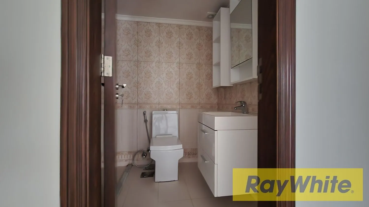 Apartment For Sale In Achrafieh – Sioufi – 165 Sqm — الصورة 3