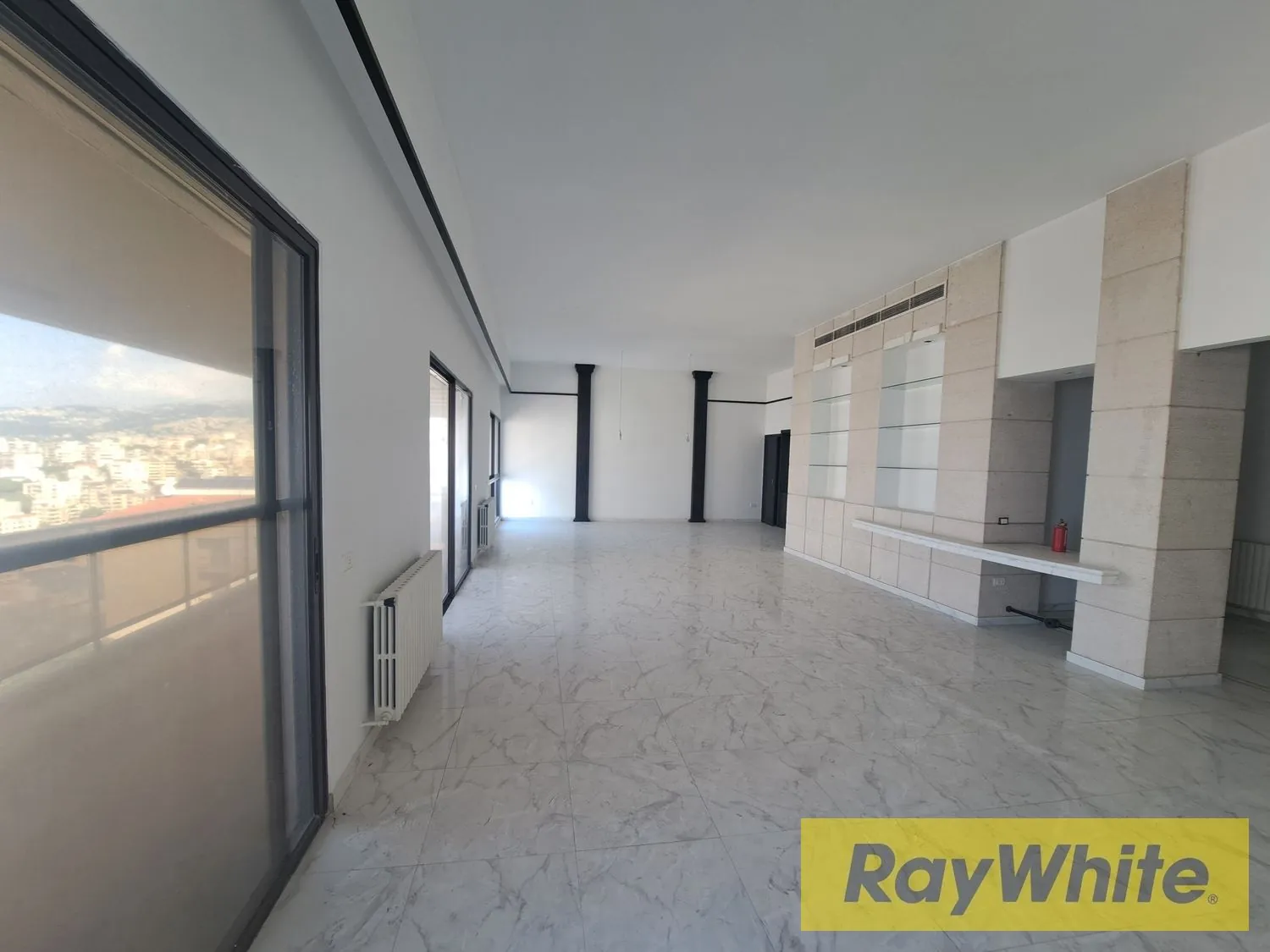 For Rent! Mtayleb Spacious Apartment, 4 Bed 400sqm!!