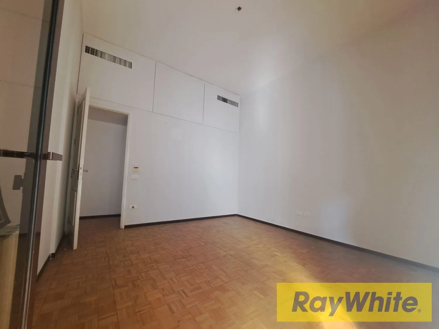 For Rent! Mtayleb Spacious Apartment, 4 Bed 400sqm!! — الصورة 4