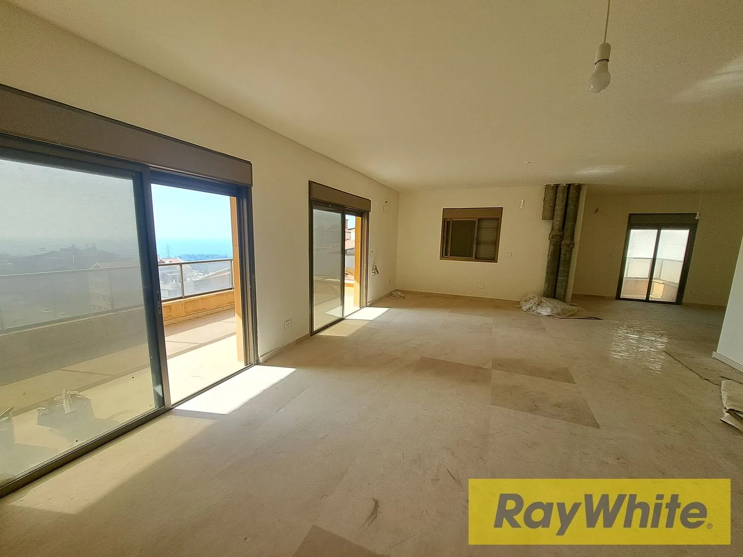New! Spacious 240sqm Apartment For Sale In Beit El Chaar!