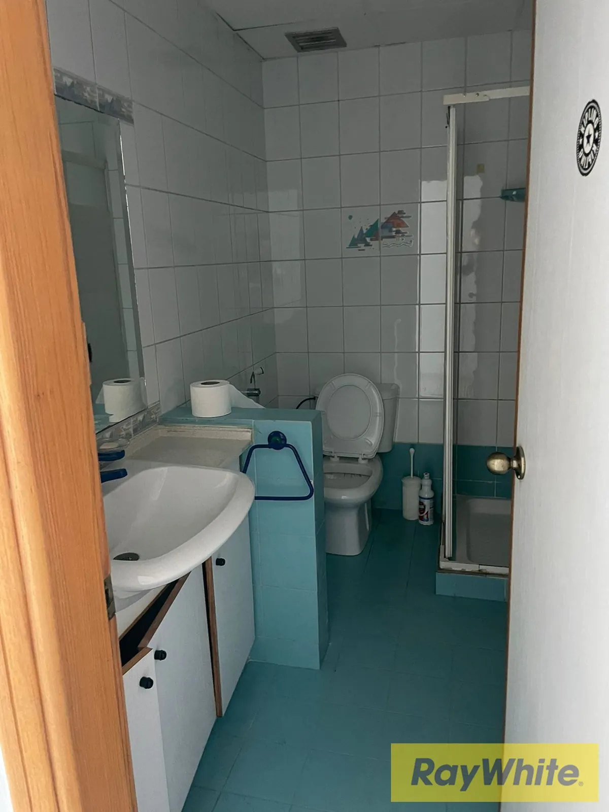 Chalet For Rent In Maameltein Keserouan ( Also For Sale ) — الصورة 5