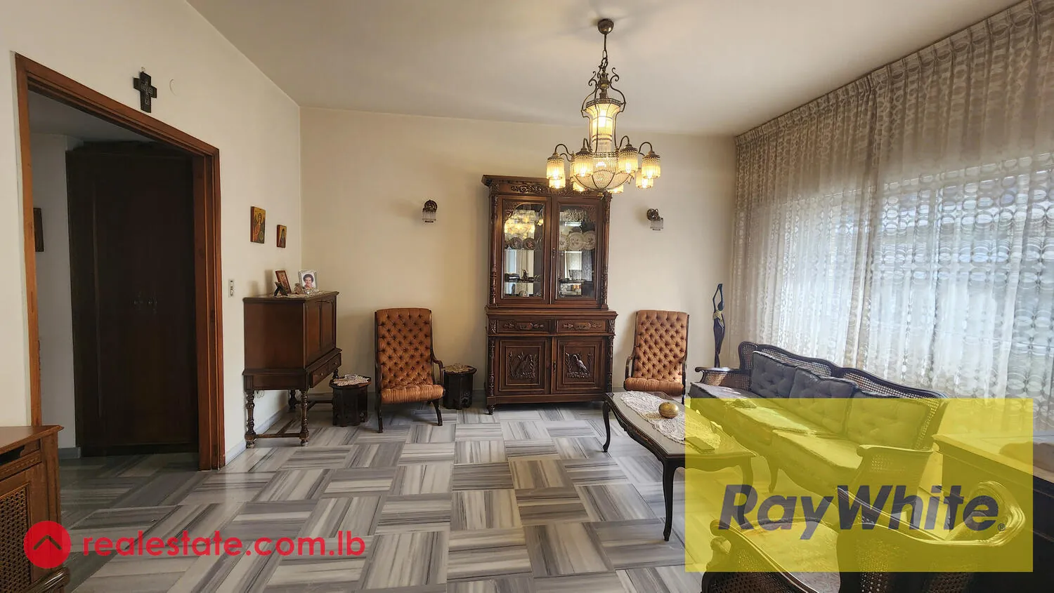 Apartment For Rent In Prime Horch Tabet